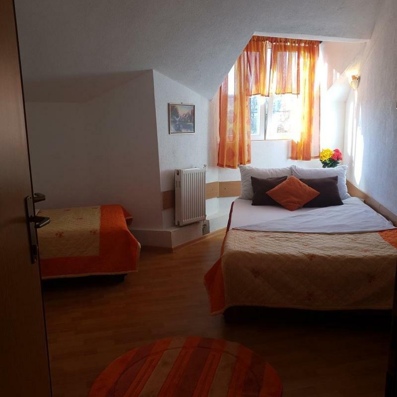 Pansion Sunce Hotel Sarajevo Ngoại thất bức ảnh